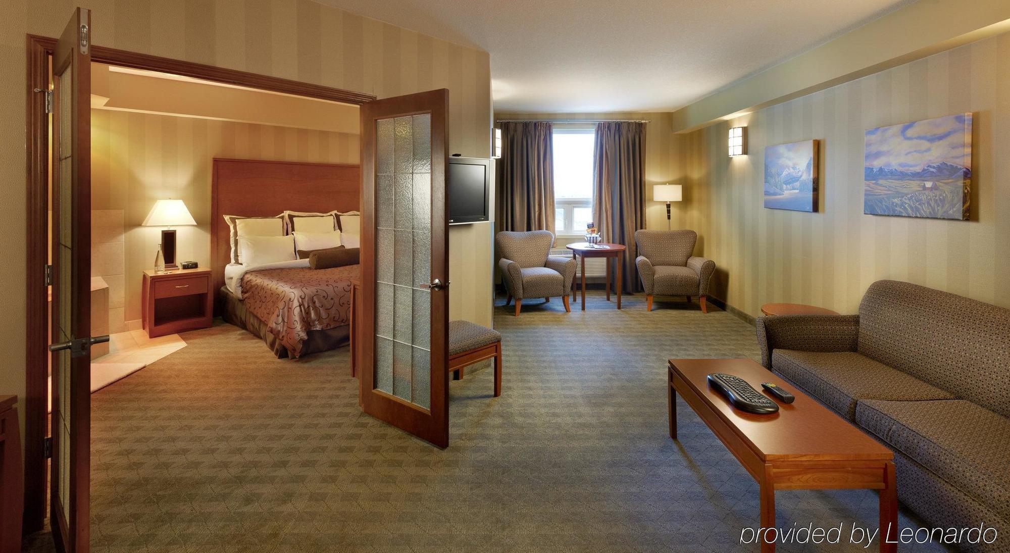 Deerfoot Inn And Casino YYC Exterior foto